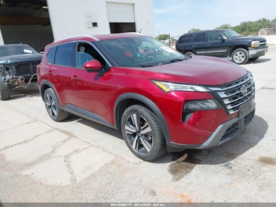 NISSAN ROGUE 2024