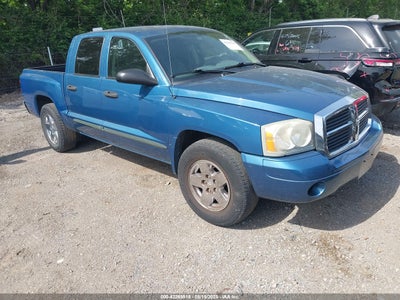DODGE DAKOTA 2005