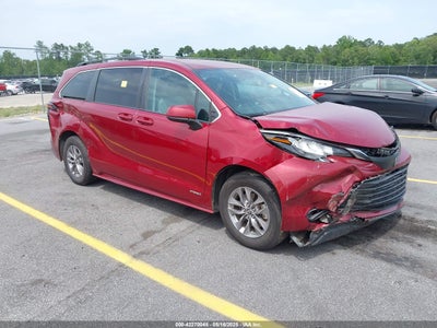 TOYOTA SIENNA 2021