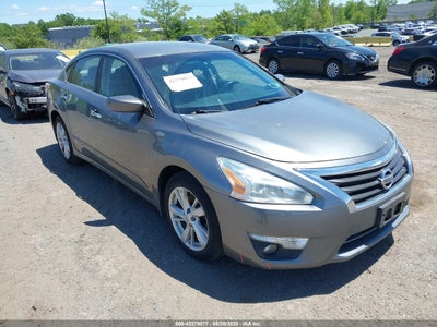 NISSAN ALTIMA 2015