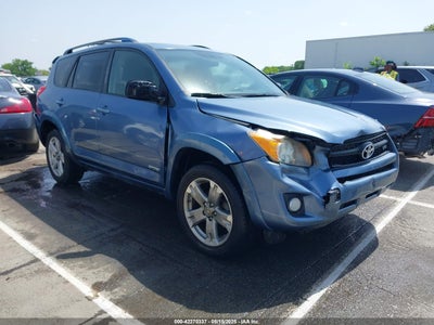TOYOTA RAV4 2011