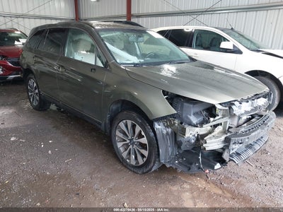 SUBARU OUTBACK 2015