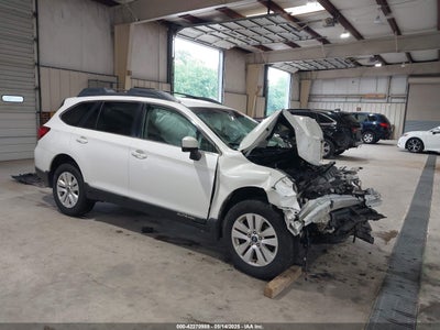 SUBARU OUTBACK 2017