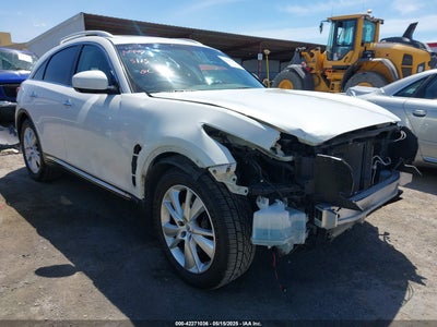 INFINITI QX70 2014
