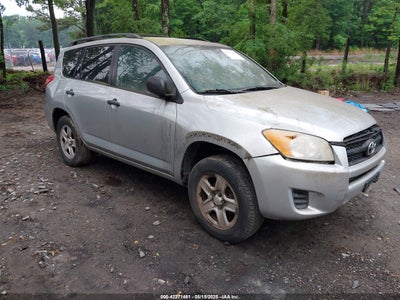 TOYOTA RAV4 2011