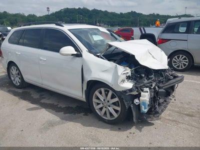 VOLKSWAGEN JETTA SPORTWAGEN 2013