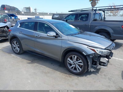 INFINITI QX30 2018