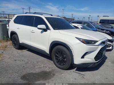 TOYOTA GRAND HIGHLANDER 2024