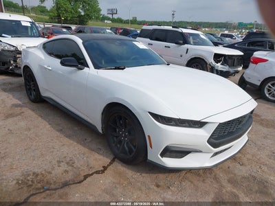 FORD MUSTANG 2024