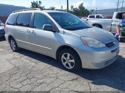 TOYOTA SIENNA 2004