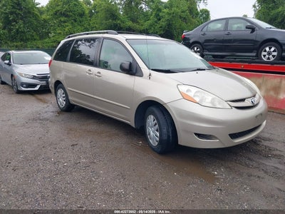 TOYOTA SIENNA 2008