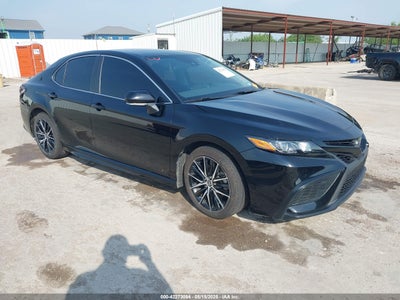 TOYOTA CAMRY 2023