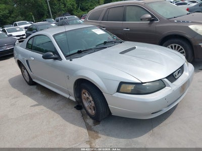 FORD MUSTANG 2001