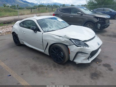 TOYOTA GR86 2024