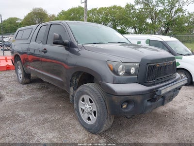 TOYOTA TUNDRA 2011