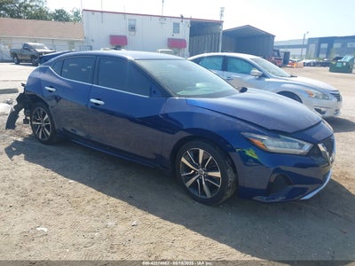 NISSAN MAXIMA 2020