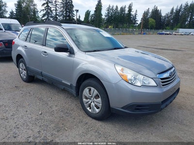 SUBARU OUTBACK 2011