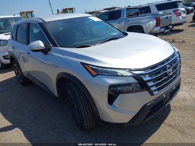 NISSAN ROGUE 2024