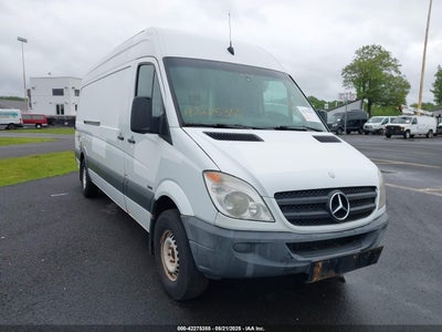 MERCEDES-BENZ SPRINTER 2500 2011