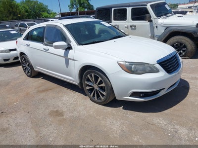 CHRYSLER 200 2014