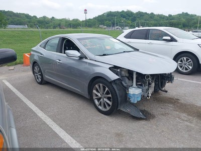 HYUNDAI AZERA 2015