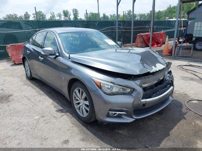 INFINITI Q50 2015