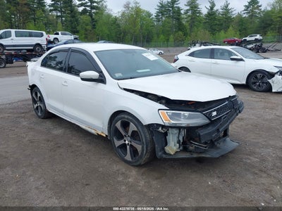 VOLKSWAGEN JETTA 2012
