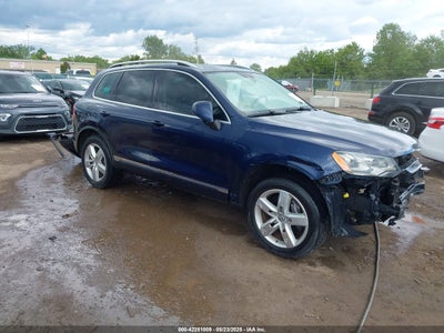 VOLKSWAGEN TOUAREG 2011