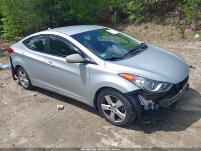 HYUNDAI ELANTRA 2013
