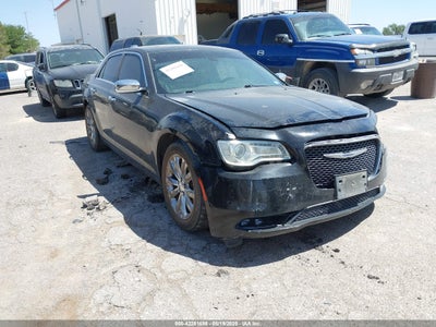 CHRYSLER 300 2020