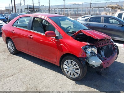 TOYOTA YARIS 2010