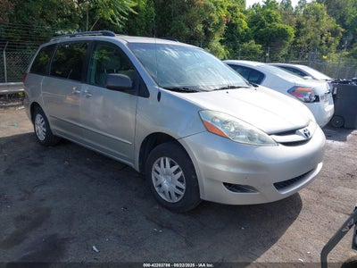 TOYOTA SIENNA 2006