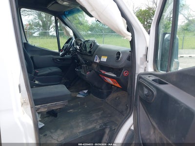 MERCEDES-BENZ SPRINTER 2500 2021