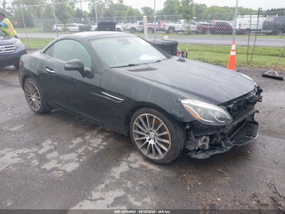 MERCEDES-BENZ SLC 300 2017