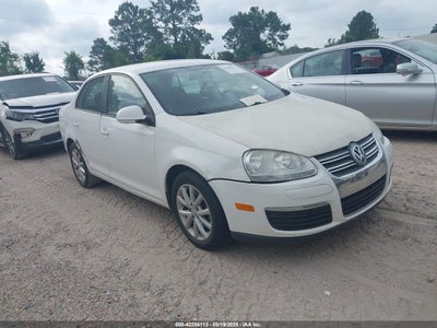 VOLKSWAGEN JETTA 2010