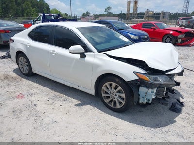 TOYOTA CAMRY 2023