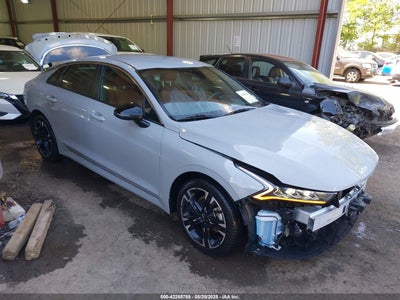 KIA K5 2023