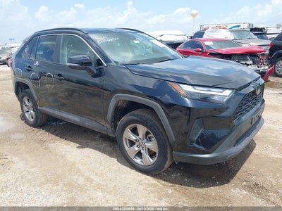 TOYOTA RAV4 2024