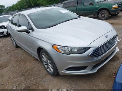FORD FUSION HYBRID 2017