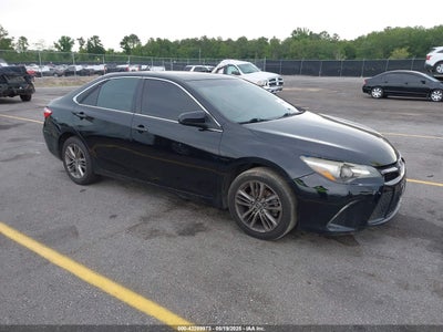 TOYOTA CAMRY 2015