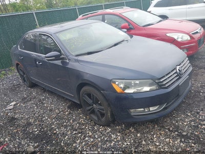 VOLKSWAGEN PASSAT 2013