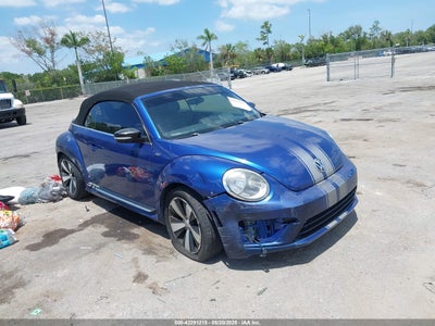 VOLKSWAGEN BEETLE 2014