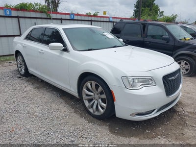 CHRYSLER 300 2016