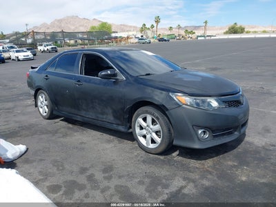 TOYOTA CAMRY 2012