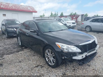 HYUNDAI GENESIS 2013
