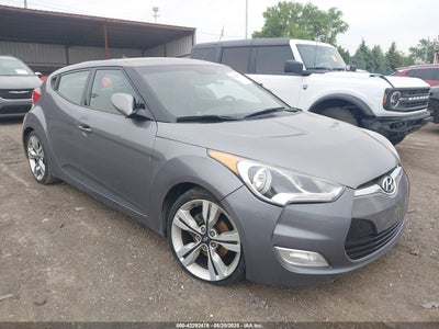 HYUNDAI VELOSTER 2012
