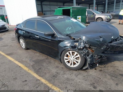 NISSAN ALTIMA 2015