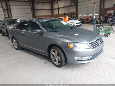 VOLKSWAGEN PASSAT 2014