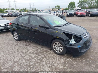 HYUNDAI ACCENT 2013