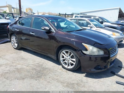 NISSAN MAXIMA 2011